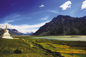 那一天，你我相逢在然烏湖邊